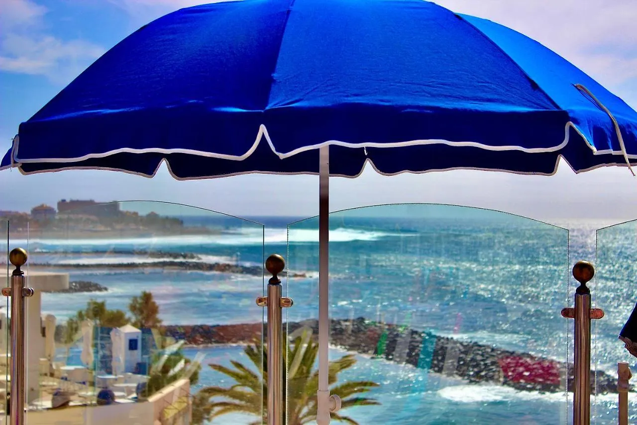 Villa Mar First Line Playa Las Americas location
